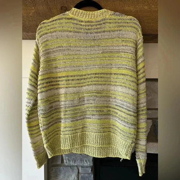 ASTR the label sweater M yellow  kent plunge crochet color eclectic vacation - Picture 3 of 9